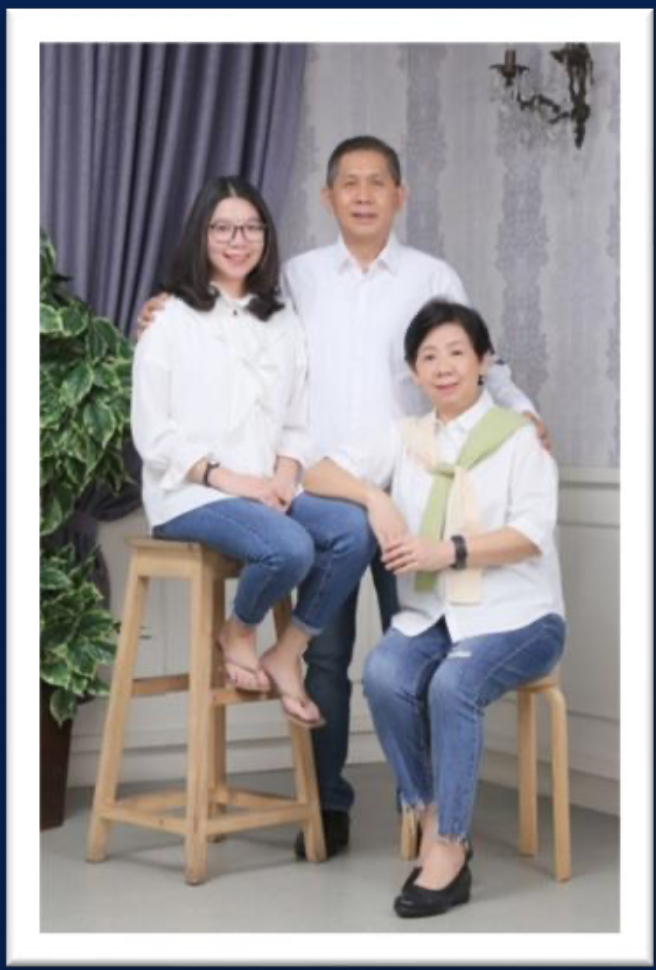 Penulis - Dr. Hendra Zefanya